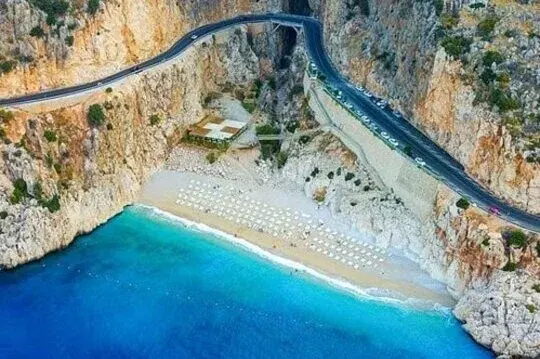 Kaputaş Beach Turkey: The Iconic Turquoise Cove – How to Get There from Kalkan or Kaş with Alper Tourism