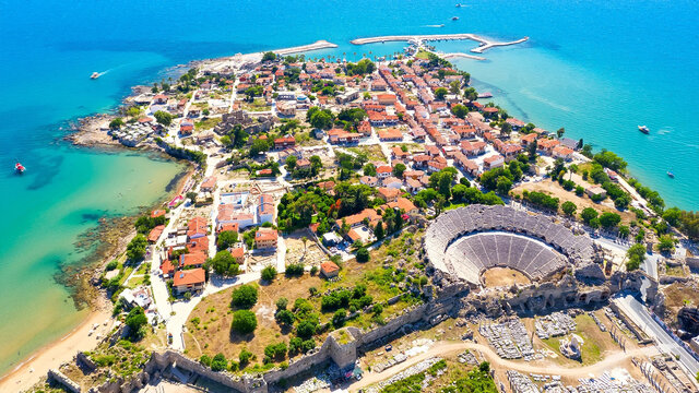 Where Ancient History Meets the Mediterranean: Experience the Magic of Side, Antalya